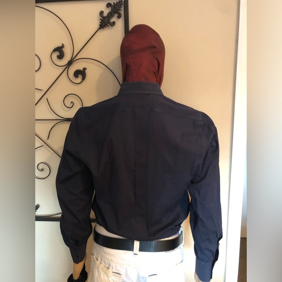 True Religion White and Cream Straight Jeans with blue stitching accents 34 x 32 - Picture 9 of 10